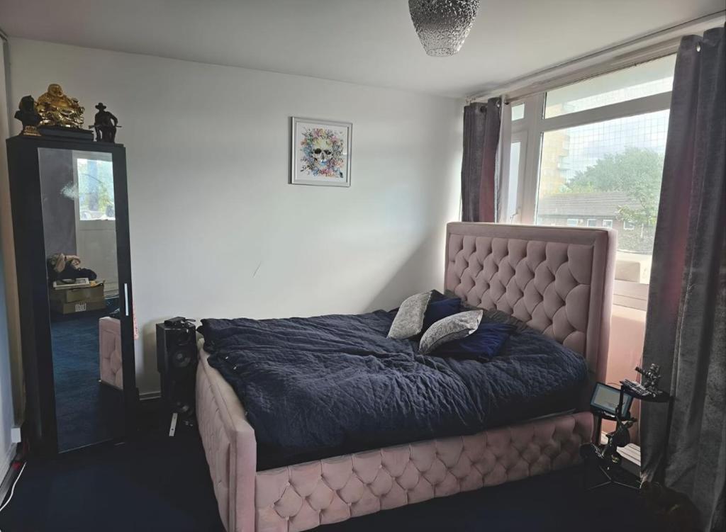 Double With Balcony Near Park Gasthof London