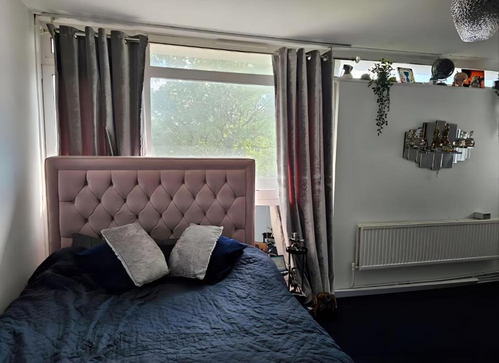 Gasthof Double With Balcony Near Park London